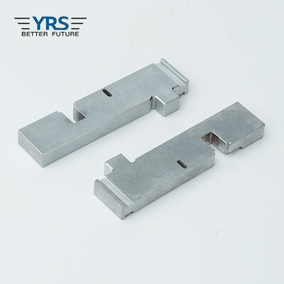 Прочное автомобильных деталей и аксессуаров SKD61 0.01mm изготовленное на заказ антиржавейное